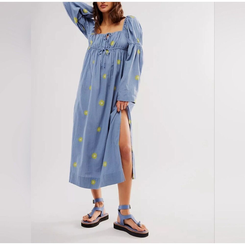 NWOT Free People Emory Embroidered Midi Dress in Blue Combo Size Medium, Pockets